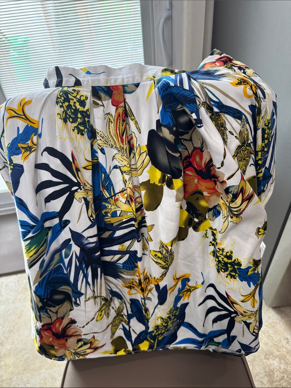 Grace Karin White Floral Print Skirt with Blue, Yellow & Coral Accents - Picture 2 of 4